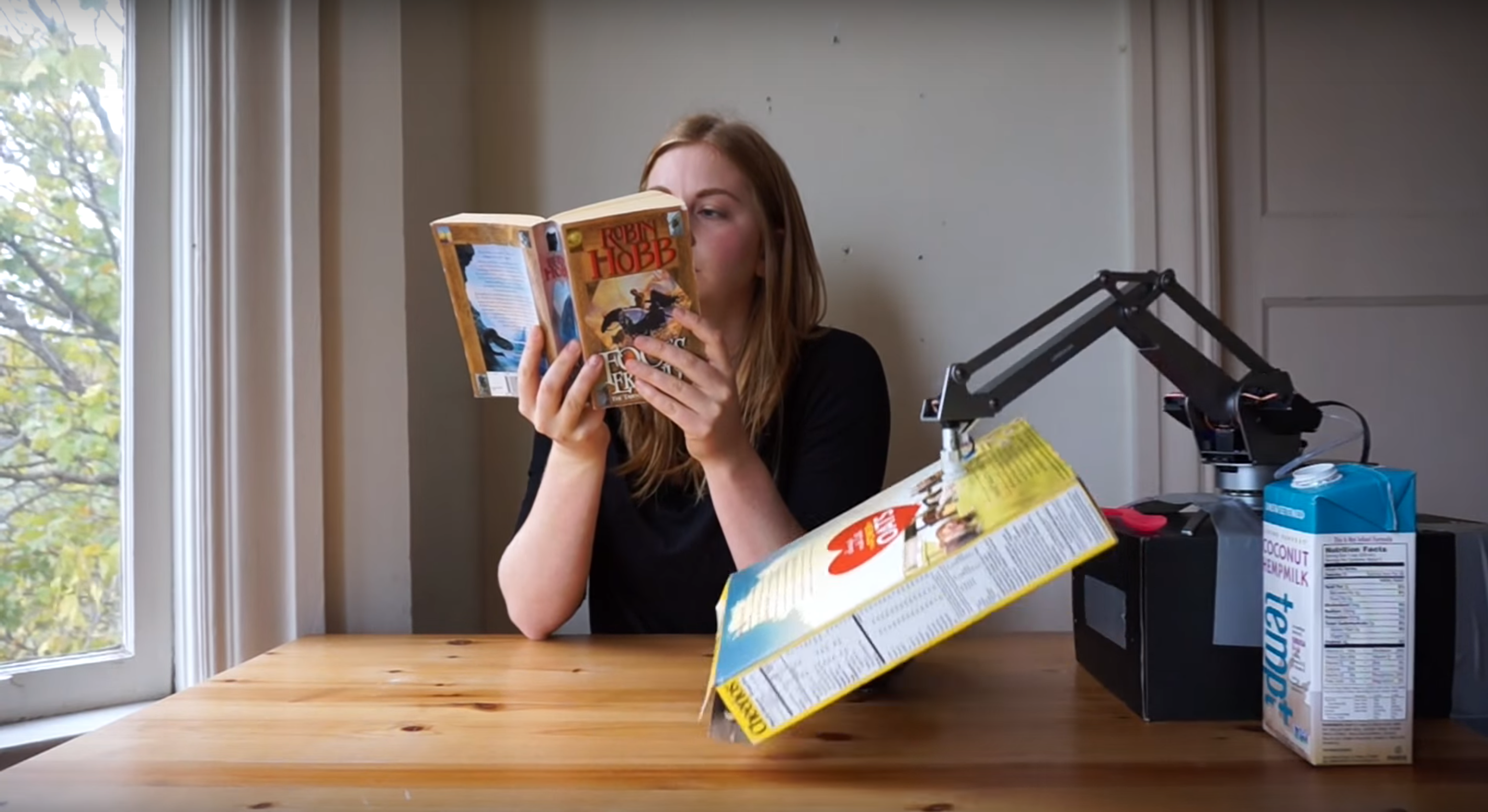 圖片來源：Simone Giertz／YouTube