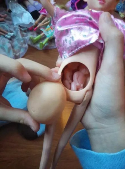 圖片來源:我和賤人的狗血經歷/微博